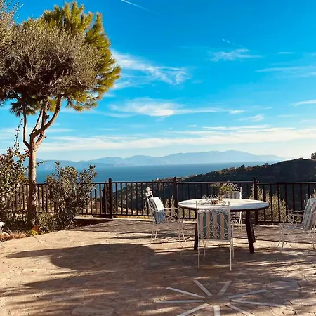 Villa Peloponnese Hideout - White House With The Sea View