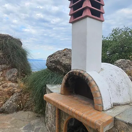Peloponnese Hideout - White House With Sea View * Akrata