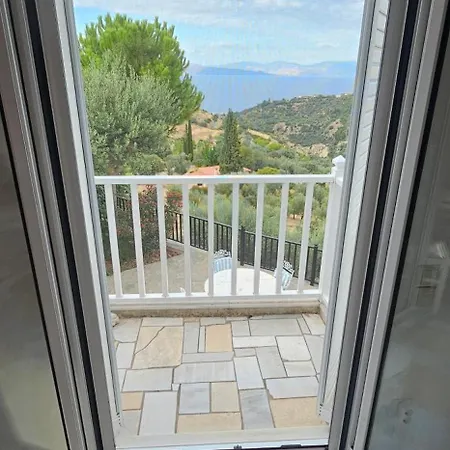 Villa Peloponnese Hideout - White House With The Sea View Akrata