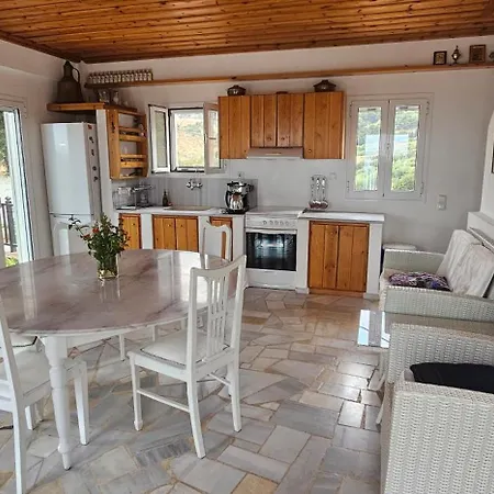 Peloponnese Hideout - White House With Sea View Villa Akrata
