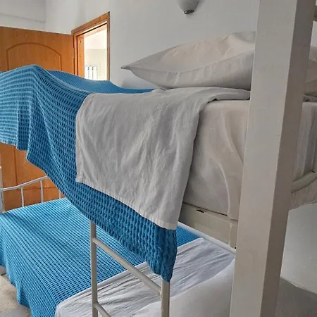 Peloponnese Hideout - White House With The Sea View Akráta