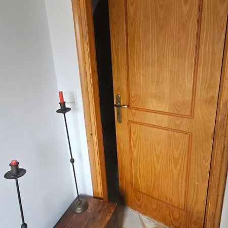 Peloponnese Hideout - White House With The Sea View *