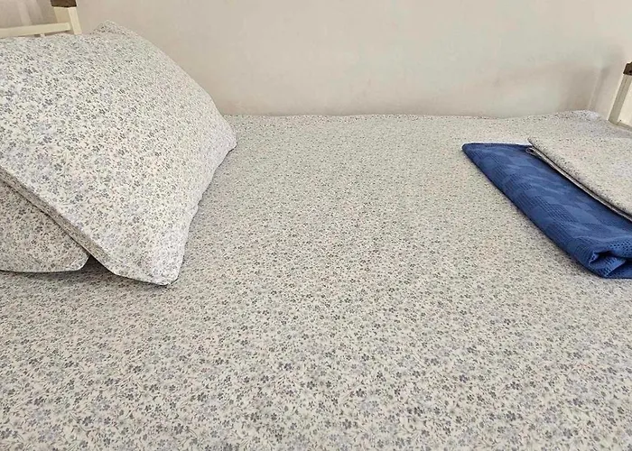 Peloponnese Hideout - White House With The Sea View * Akrata