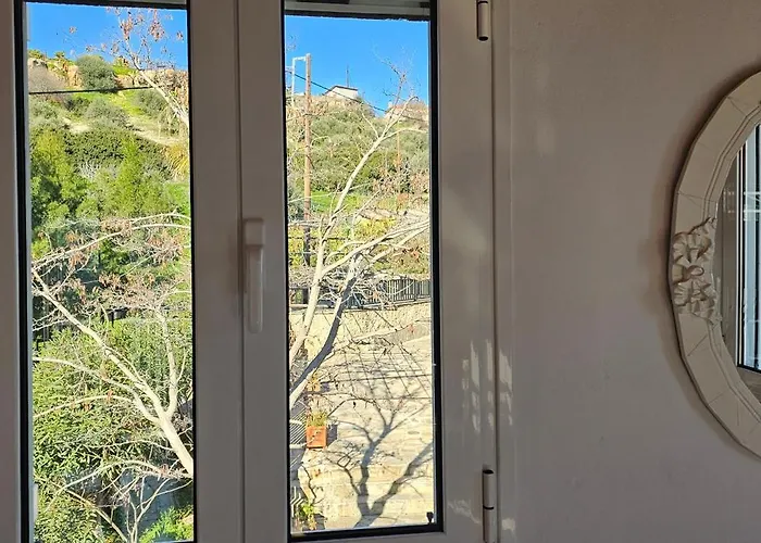 Vila Peloponnese Hideout - White House With The Sea View Akrata