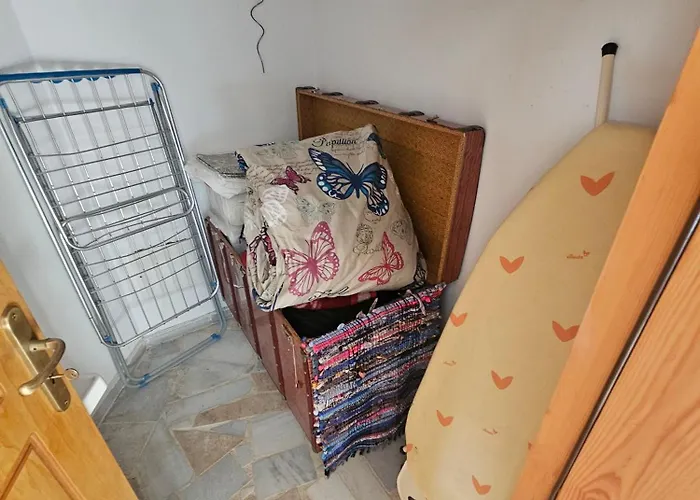 Peloponnese Hideout - White House With The Sea View Villa Akráta