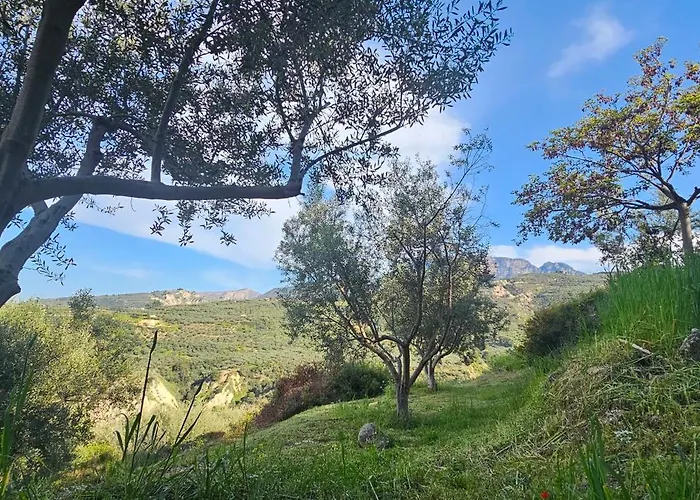 Peloponnese Hideout - White House With The Sea View Villa