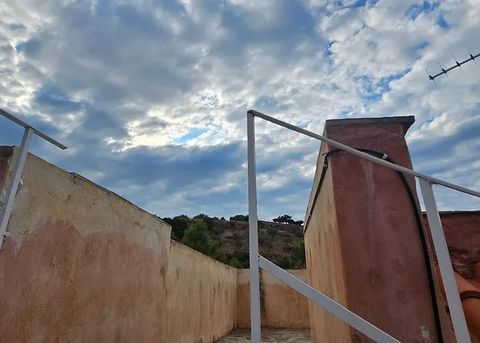 Peloponnese Hideout - White House With The Sea View Vila