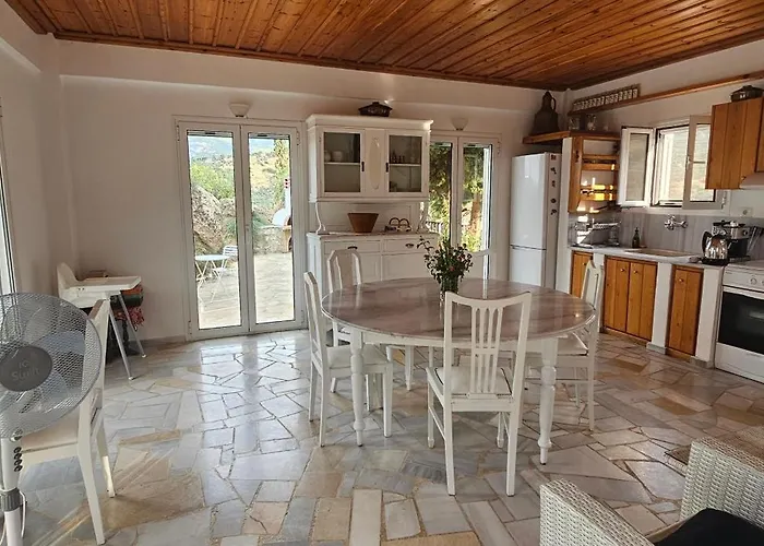 Villa Peloponnese Hideout - White House With The Sea View